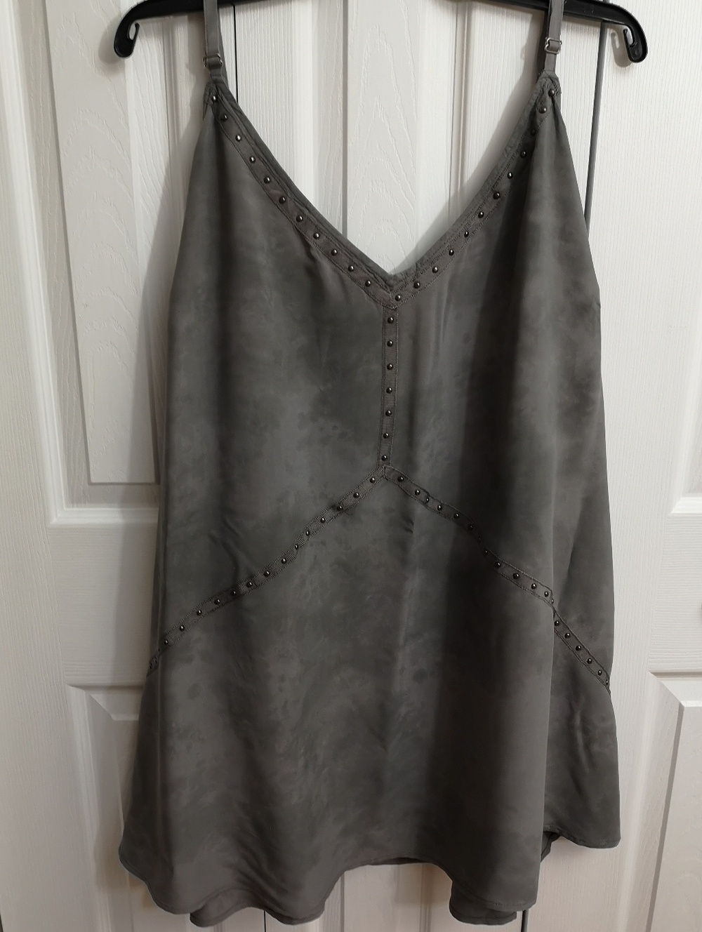 Torrid Size 6x Studded Grey Suede-Look Cami Tank Top